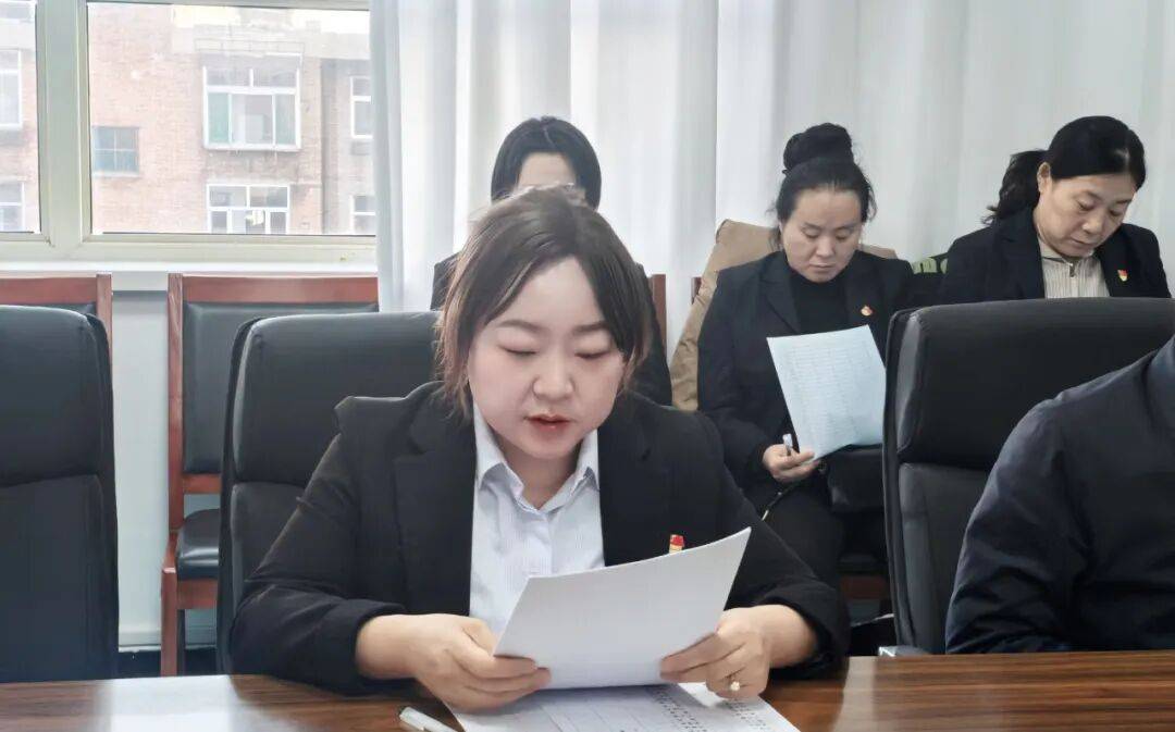 黨建引領(lǐng)聚合力 深查細(xì)改促育人----忻州市實(shí)驗(yàn)小學(xué)黨支部召開2025年度組織生活會(huì)