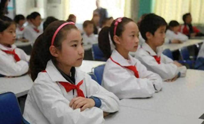 原創(chuàng)小學(xué)最該拼的，根本不是分?jǐn)?shù)！一位過來人父親的血淚總結(jié)