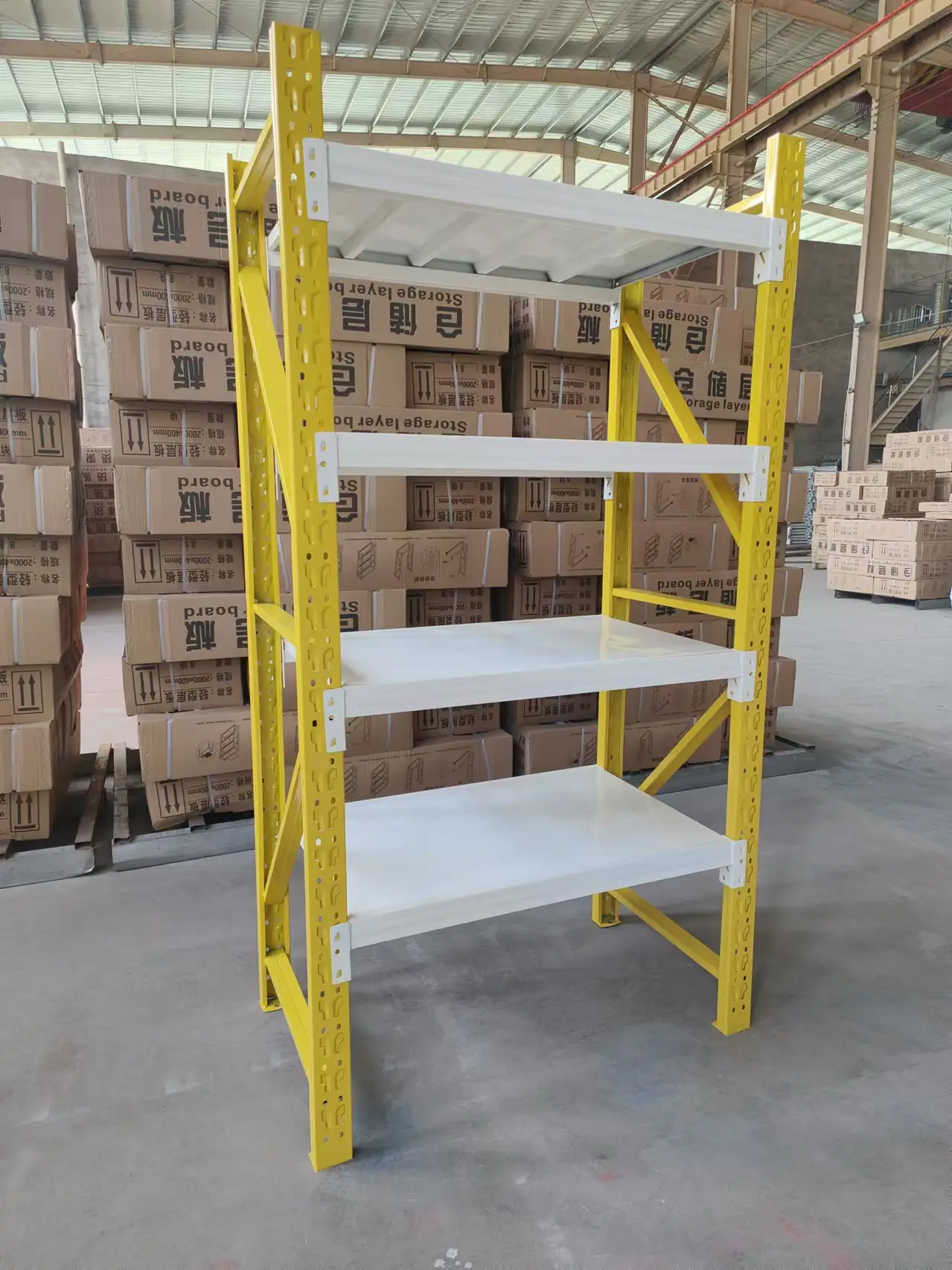 說明貨架子專業(yè)廠家特點，貨架子個性化定制哪家好