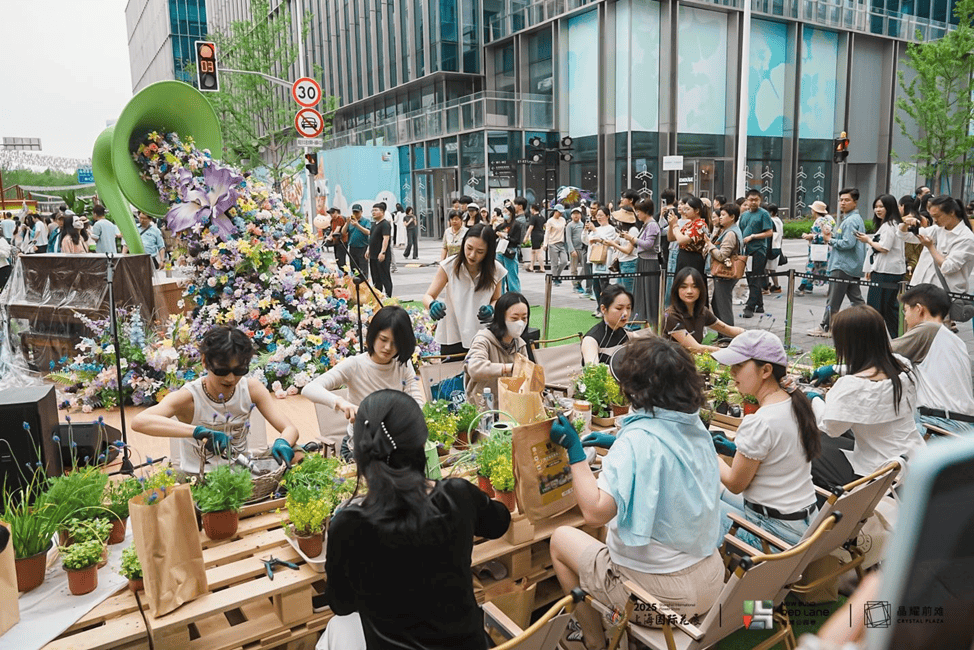 辦公租賃逆勢增長72％，陸家嘴集團“深耕內(nèi)功”的一年