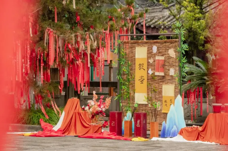 水洞溝景區(qū)啟幕邊塞新春宴 初一至初七民俗非遺美食輪番上演