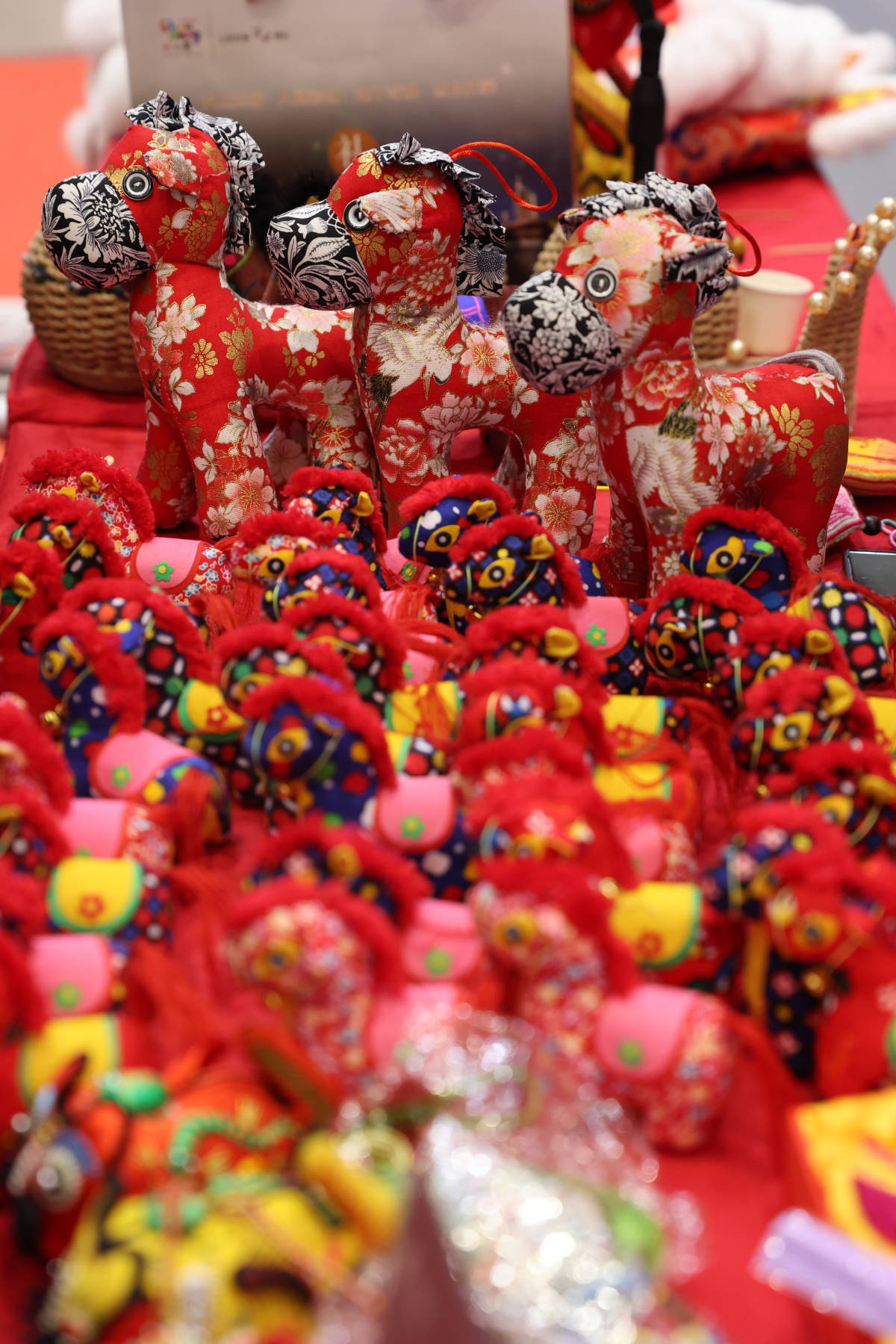 齊魯農(nóng)超新春年貨會周末火爆：美食非遺全都有，快來逛