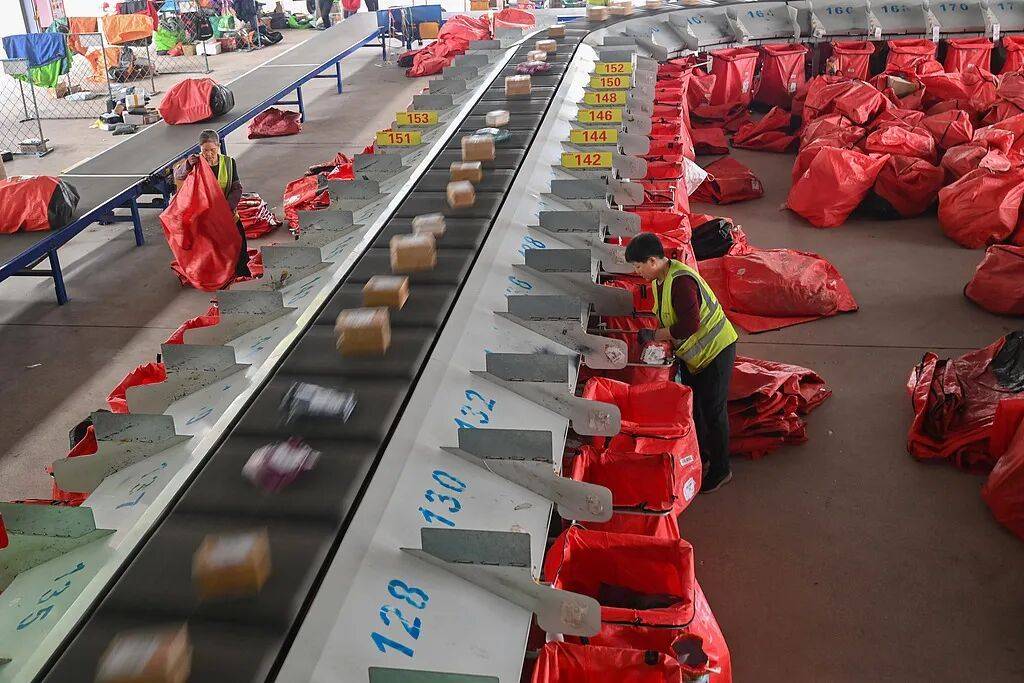 “快遞停運(yùn)”登上熱搜，多家公司回應(yīng)