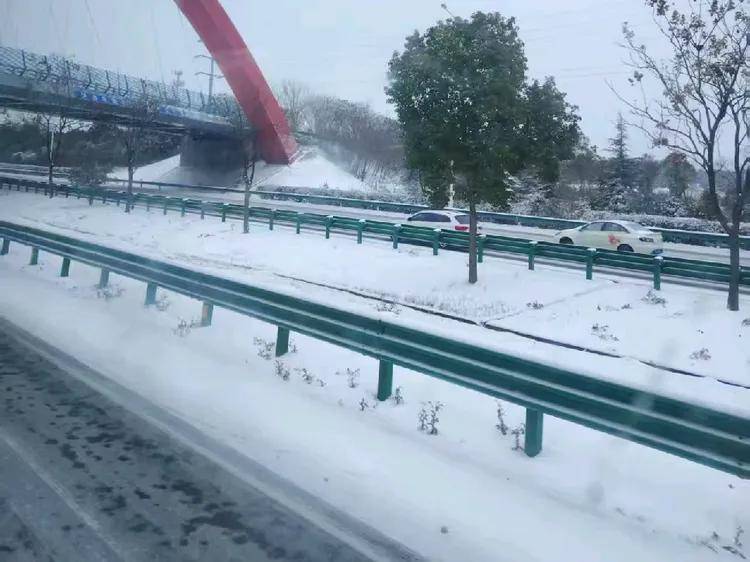 原創(chuàng)詩歌：雪夜三章之二