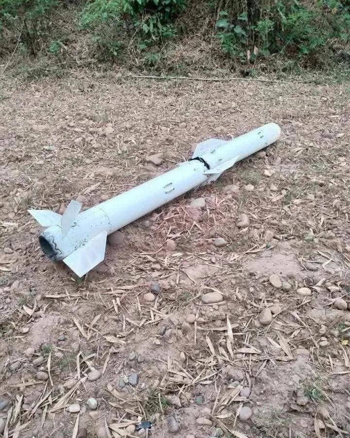 原創(chuàng)印媒：至少有一枚霹靂-15E完好無損著陸，這是印度電子戰(zhàn)的結(jié)果