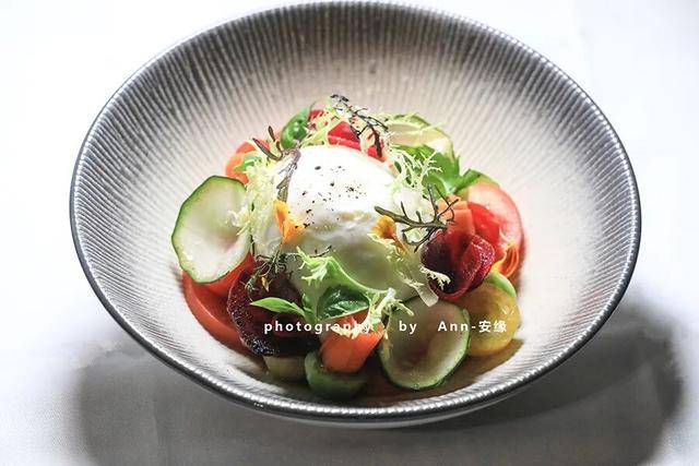 【巴厘島】：“獅王”出手，引爆“王炸美食酒店”！性價比極高！