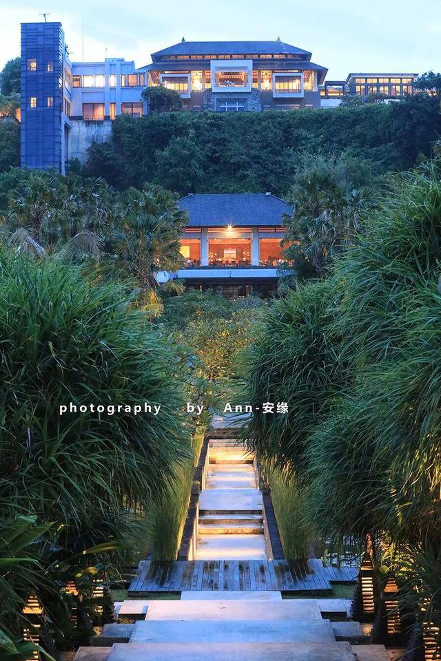 【巴厘島】：“獅王”出手，引爆“王炸美食酒店”！性價比極高！
