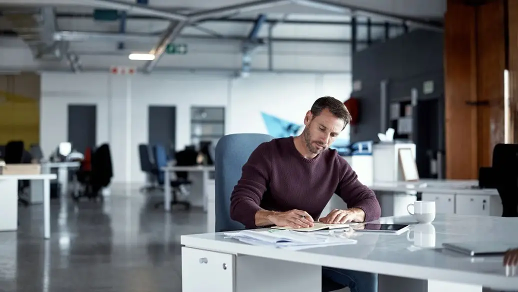 原創(chuàng)那些移民美國的中國精英，為啥突然人間蒸發(fā)？真相扎心不敢看