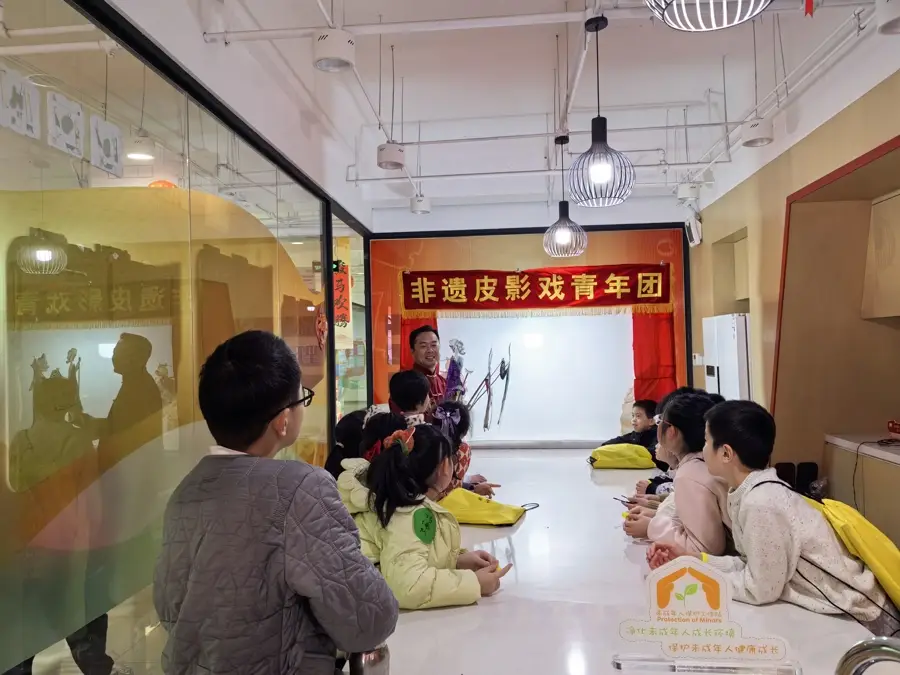 詩詞+非遺+萌寵，七寶鎮(zhèn)未保站這場迎新活動讓孩子玩中學(xué)、學(xué)中樂