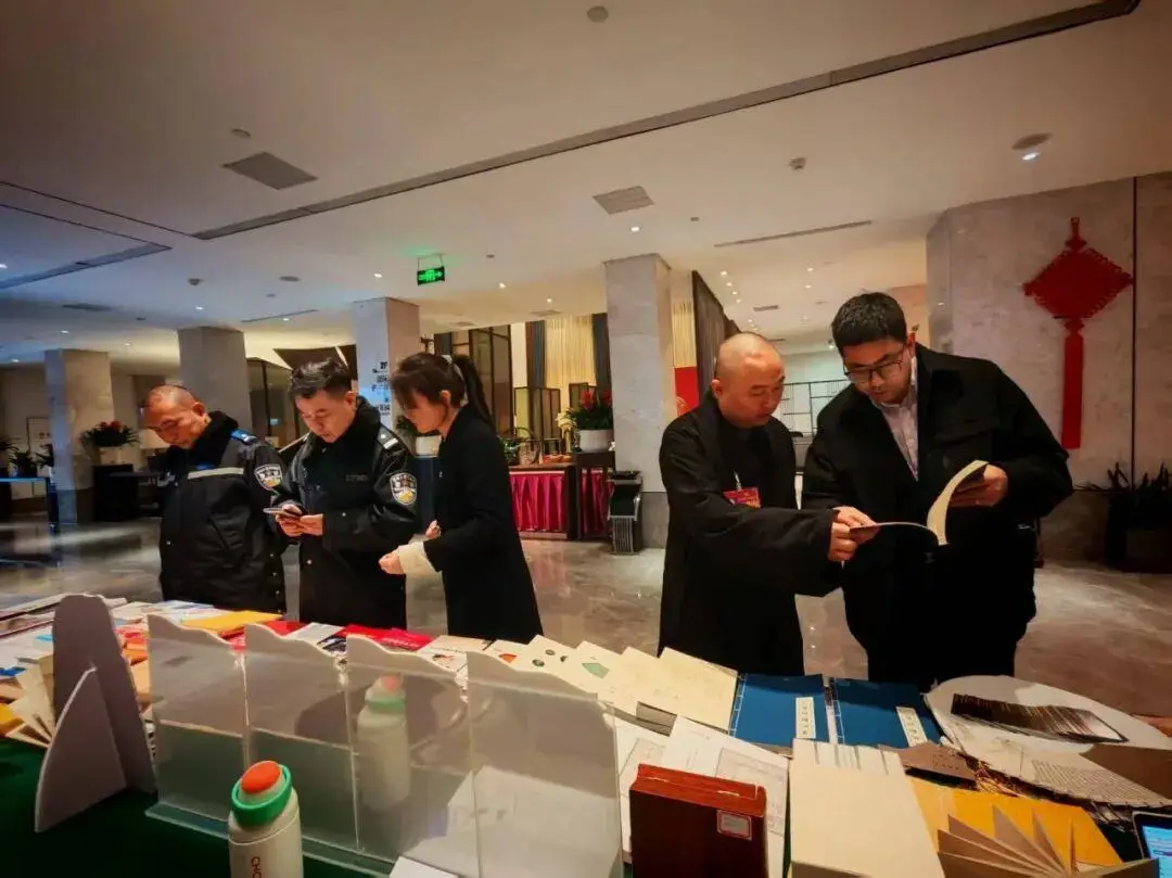 鄭州圖書(shū)館“書(shū)香凝共識(shí)，聚力謀發(fā)展”專題服務(wù)活動(dòng)舉辦