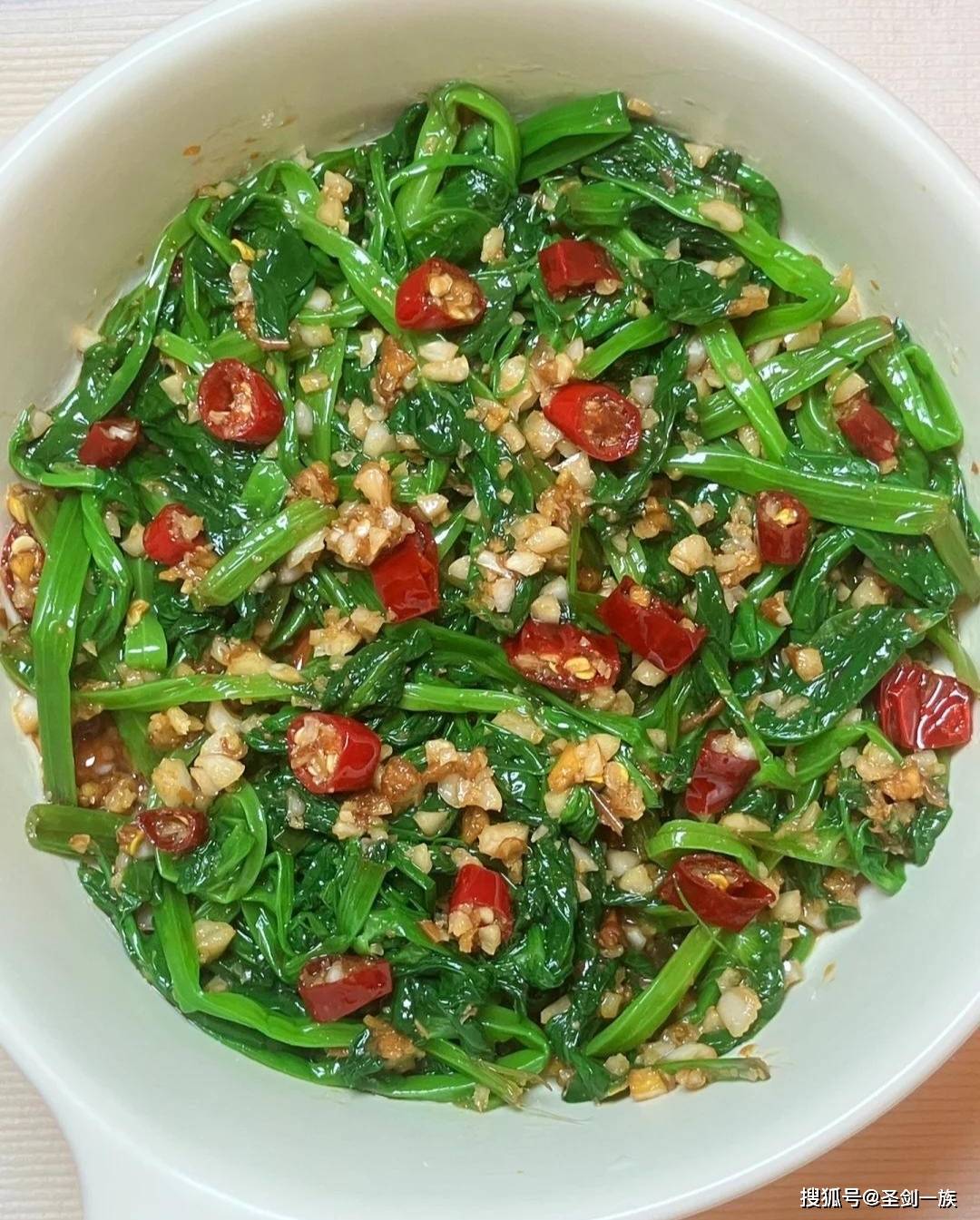 連吃三碗飯！8道家常下飯菜譜大公開，最后一道麻辣鮮