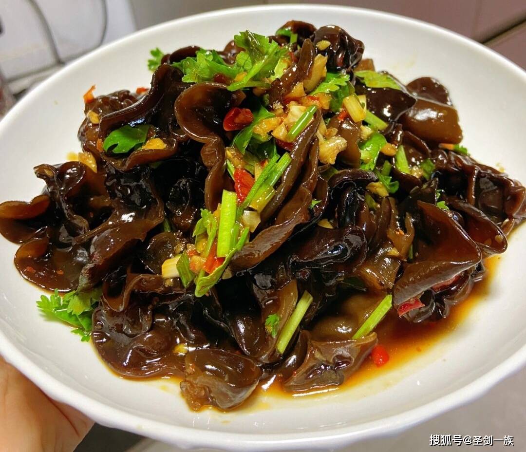 連吃三碗飯！8道家常下飯菜譜大公開，最后一道麻辣鮮