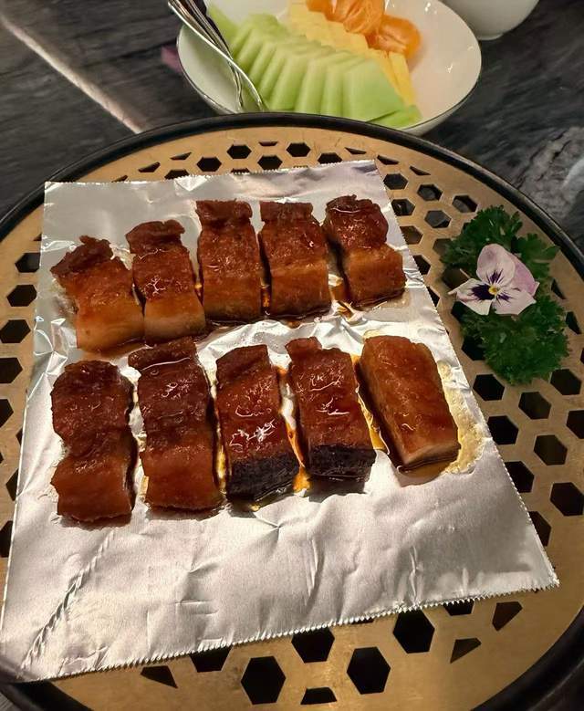 來浙江烏鎮(zhèn)吃特色美食，這家店很下飯！