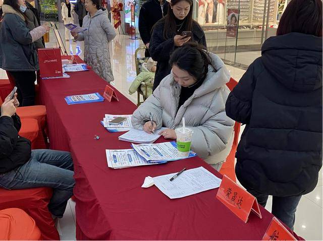 鶴壁經(jīng)濟(jì)技術(shù)開發(fā)區(qū)舉辦2026年“春風(fēng)行動(dòng)”招聘會(huì)