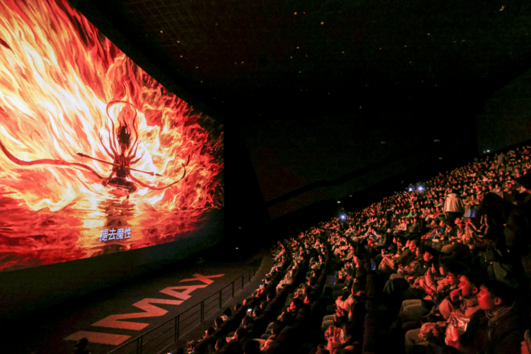 搭建網(wǎng)站傳播盜版影視作品，多人獲刑！有的被罰1730萬元