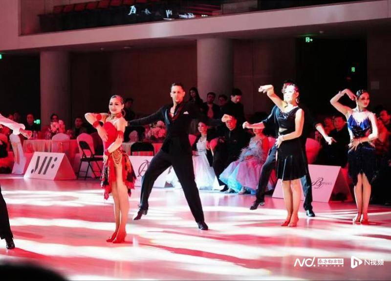 廣州舉辦體育舞蹈藝術(shù)展演， “舞”動全民健身新篇章