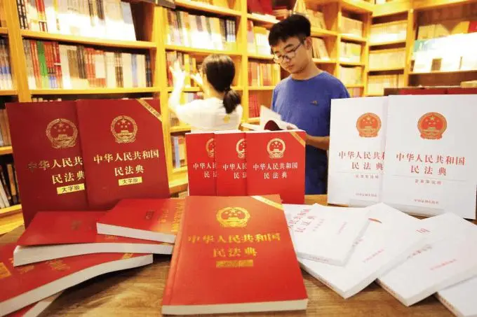 宣揚(yáng)“清理”法律界，怎么可以這樣公開(kāi)拉仇恨？