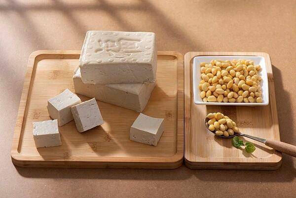 “二十五，磨豆腐” 吃法不當可能傷身 豆腐營養(yǎng)吃法快收藏