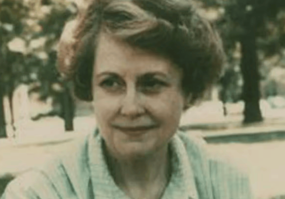 原創(chuàng)保潔清理房子，竟在墻壁中發(fā)現(xiàn)一具女性尸體