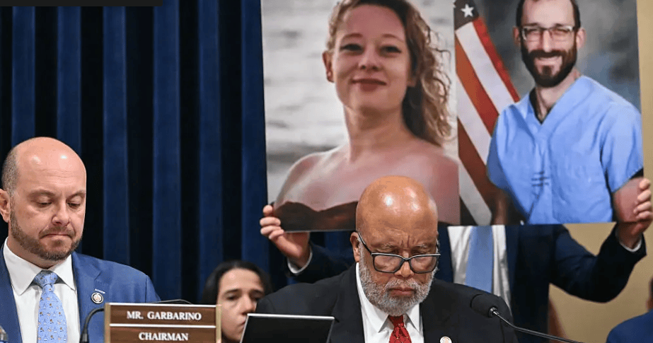 原創(chuàng)白宮：因移民問題談不攏，美國土安全部或?qū)ⅰ瓣P(guān)門”且復業(yè)無期