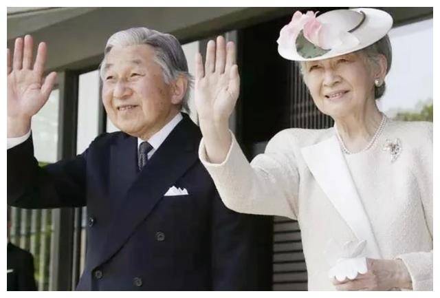 原創(chuàng)日本天皇首次訪華，要求撤下一道國宴名菜，中方：菜譜不變大膽吃