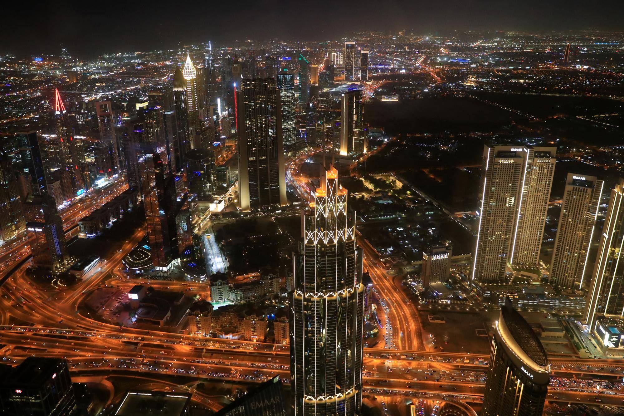 被曝與愛潑斯坦往來(lái)密切 迪拜物流巨頭“一把手”辭職