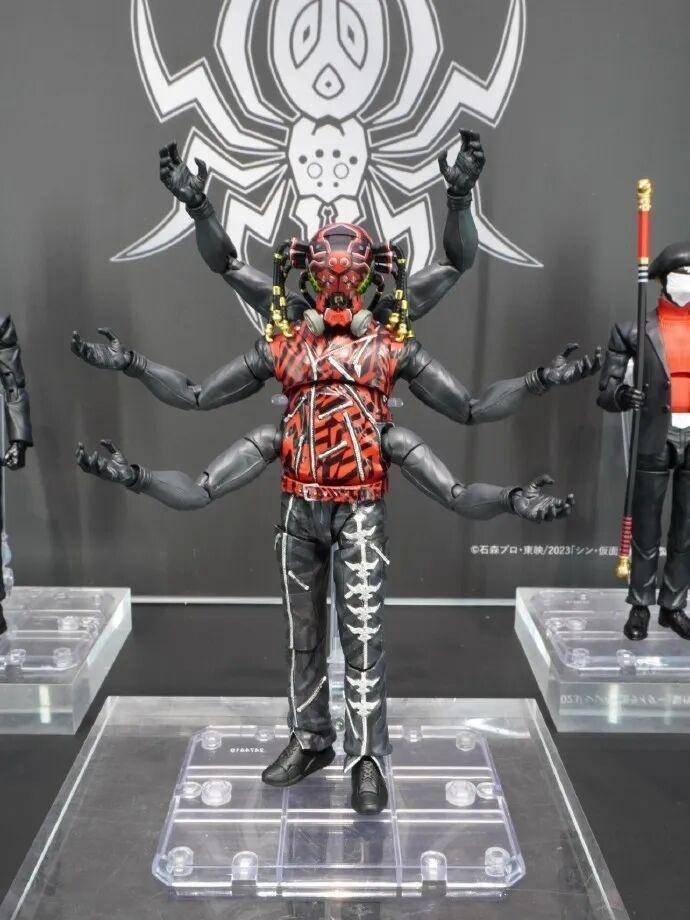 假面騎士：SHF Kumo Aug（新?假面騎士）展會(huì)圖公開，動(dòng)漫版Zeztz角色周邊來(lái)襲