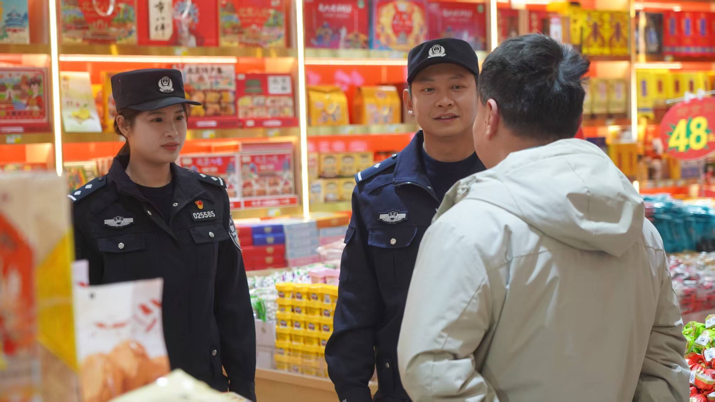 北京警方聚焦旅游市場和食品安全 全力守護市民群眾安心過年
