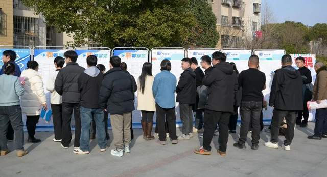 穩(wěn)就業(yè)、惠民生！崔步銀專題調(diào)研園區(qū)春節(jié)期間招聘工作