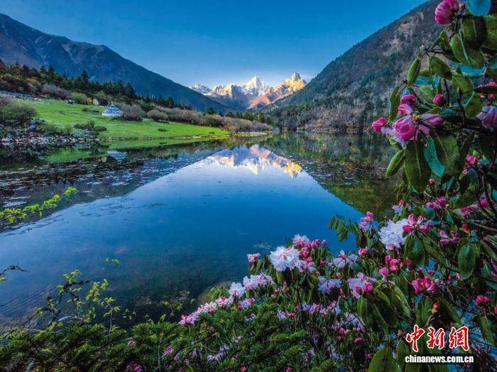 四川甘孜州官方回應(yīng)旅游景區(qū)終身門票一卡通游客三大疑問(wèn)