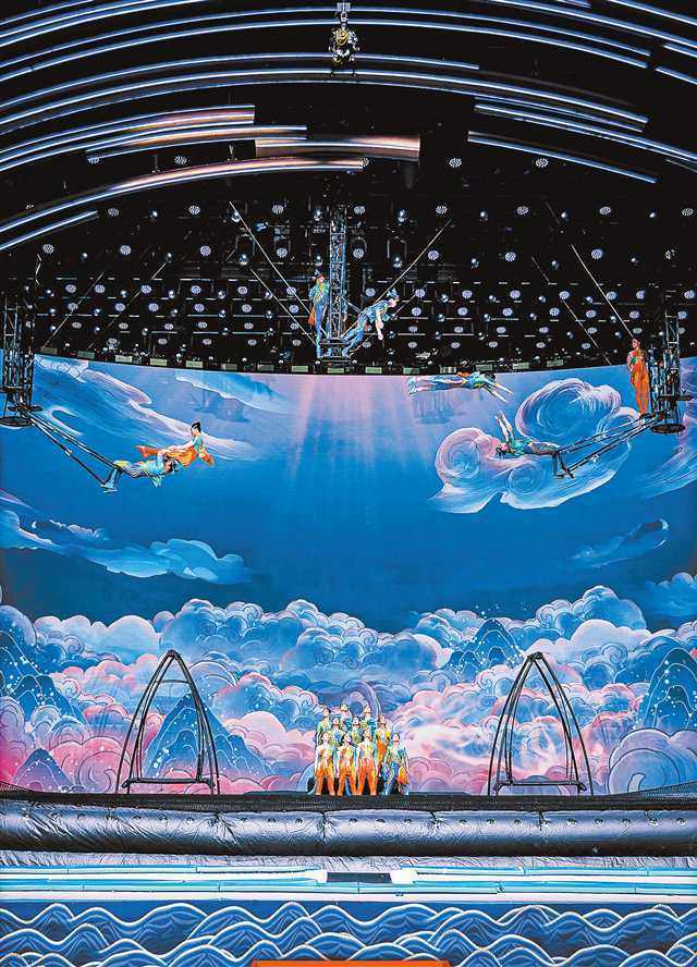 導(dǎo)演、主持人、明星、舞蹈、雜技……盤點(diǎn)歷屆春晚的重慶元素