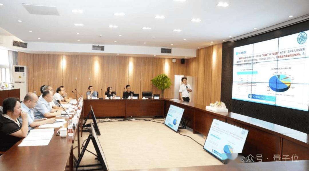 中國第一批沒有論文的工科博士畢業(yè)了