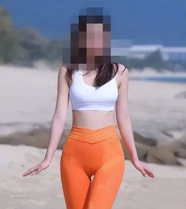 原創(chuàng)在健身房健身的女性，到底要不要穿內(nèi)褲？