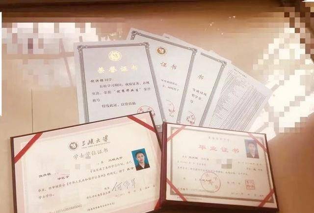 原創(chuàng)汶川地震中他被軍人救出，多年后他研究生入伍圓夢軍營