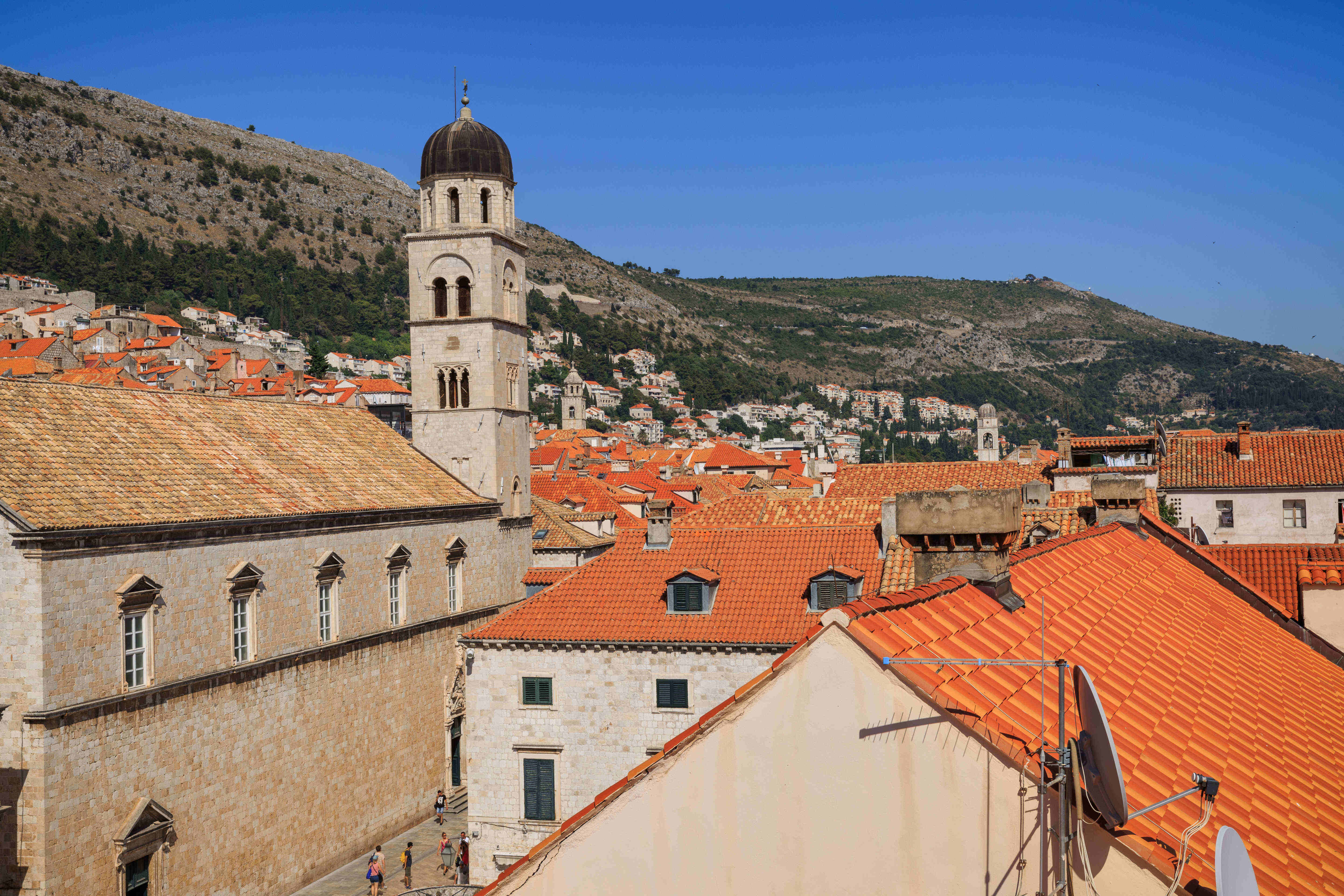 考研后留學(xué)加速！利用考研成績(jī)申請(qǐng)保障團(tuán)隊(duì)承諾錄取立即咨詢