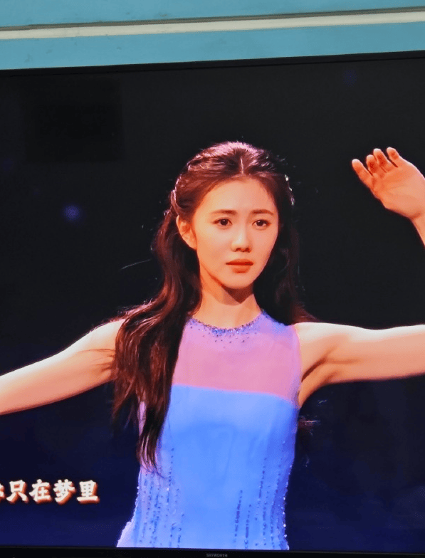 原創(chuàng)劉浩存春晚兩段舞蹈太驚艷了！曼妙身姿翩若驚鴻婉若游龍