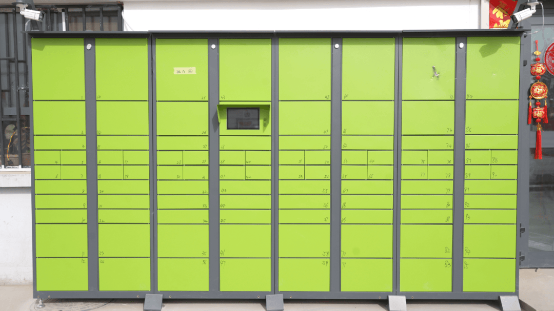 柯坪縣：快遞柜“上崗” 打通服務(wù)群眾“最后一公里”