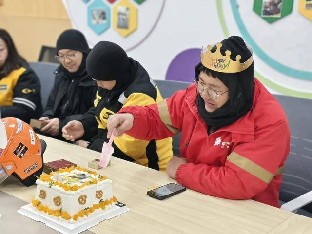 共赴暖心之約！浦東為“城市美容師”“守護者”送上新春溫暖