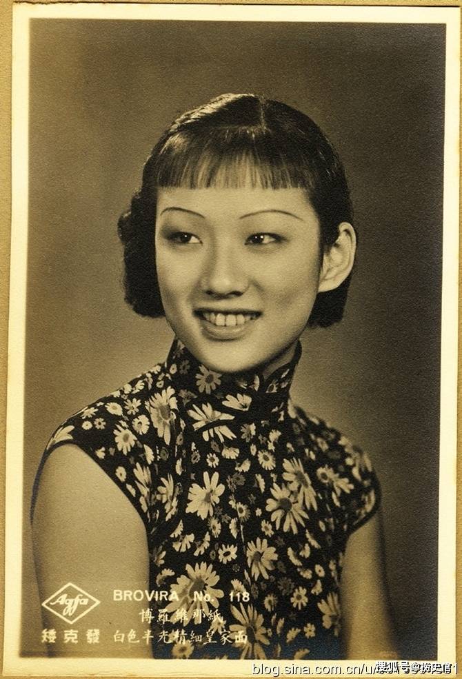 原創(chuàng)老照片：民國女性的婉約氣質是如何修成的？