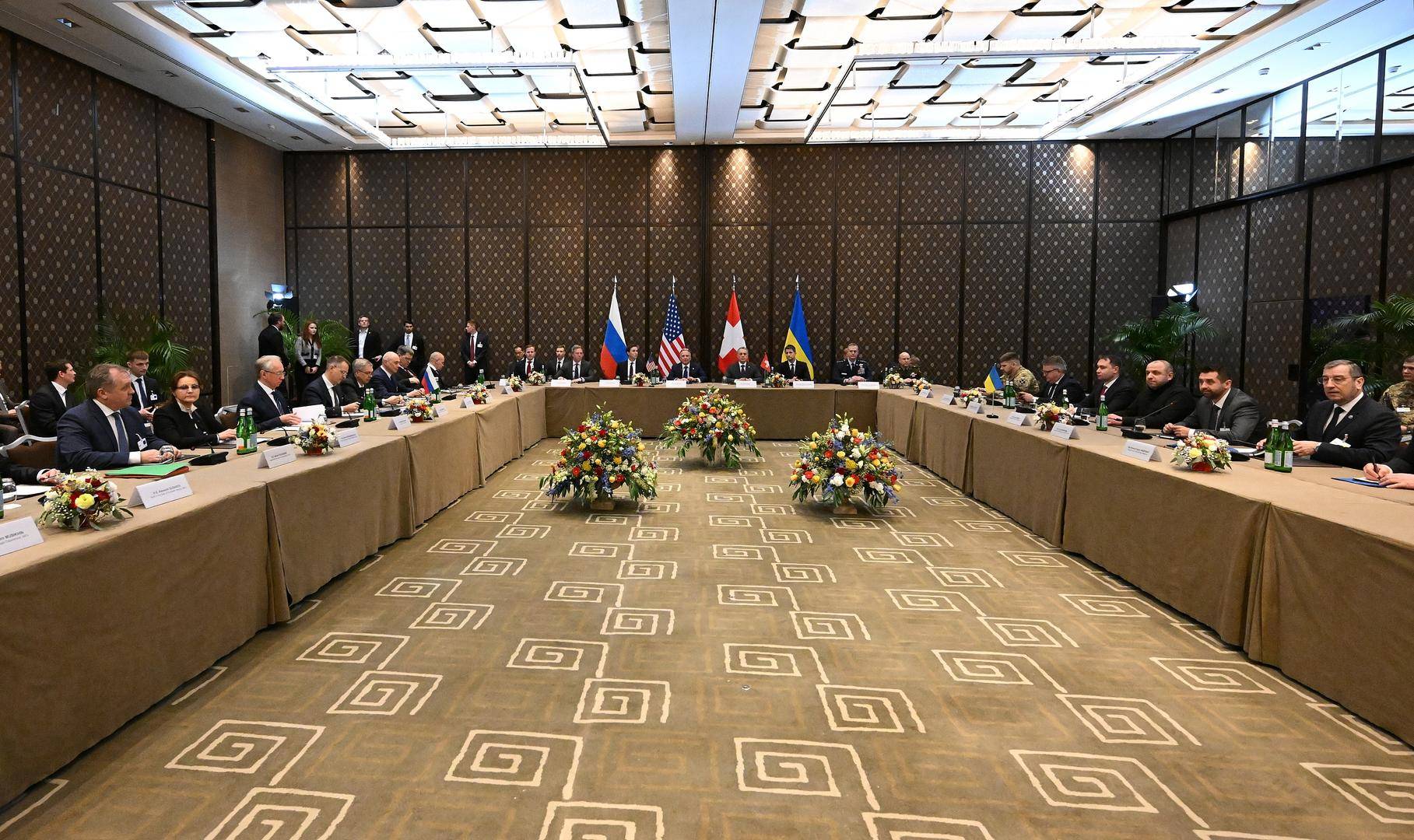 上午伊核下午俄烏，特朗普“談判用人”引爭議:派倆房產(chǎn)商解決世界所有問題？