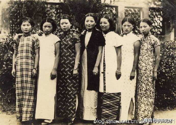 原創(chuàng)老照片：民國女性的婉約氣質是如何修成的？