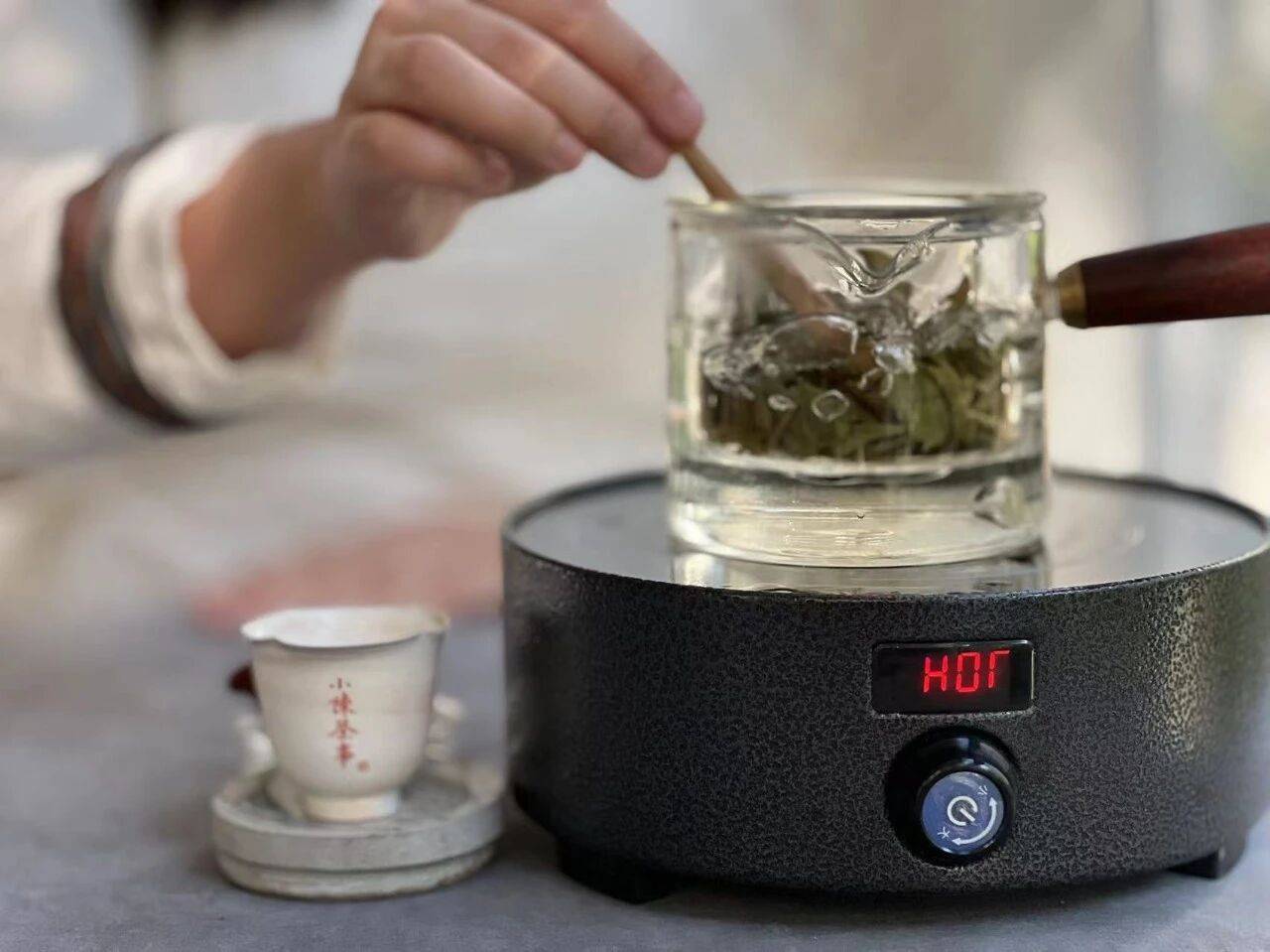 原創(chuàng)過年客人太多，如何快速泡好一杯茶？2個(gè)方法很好用，又快又好喝