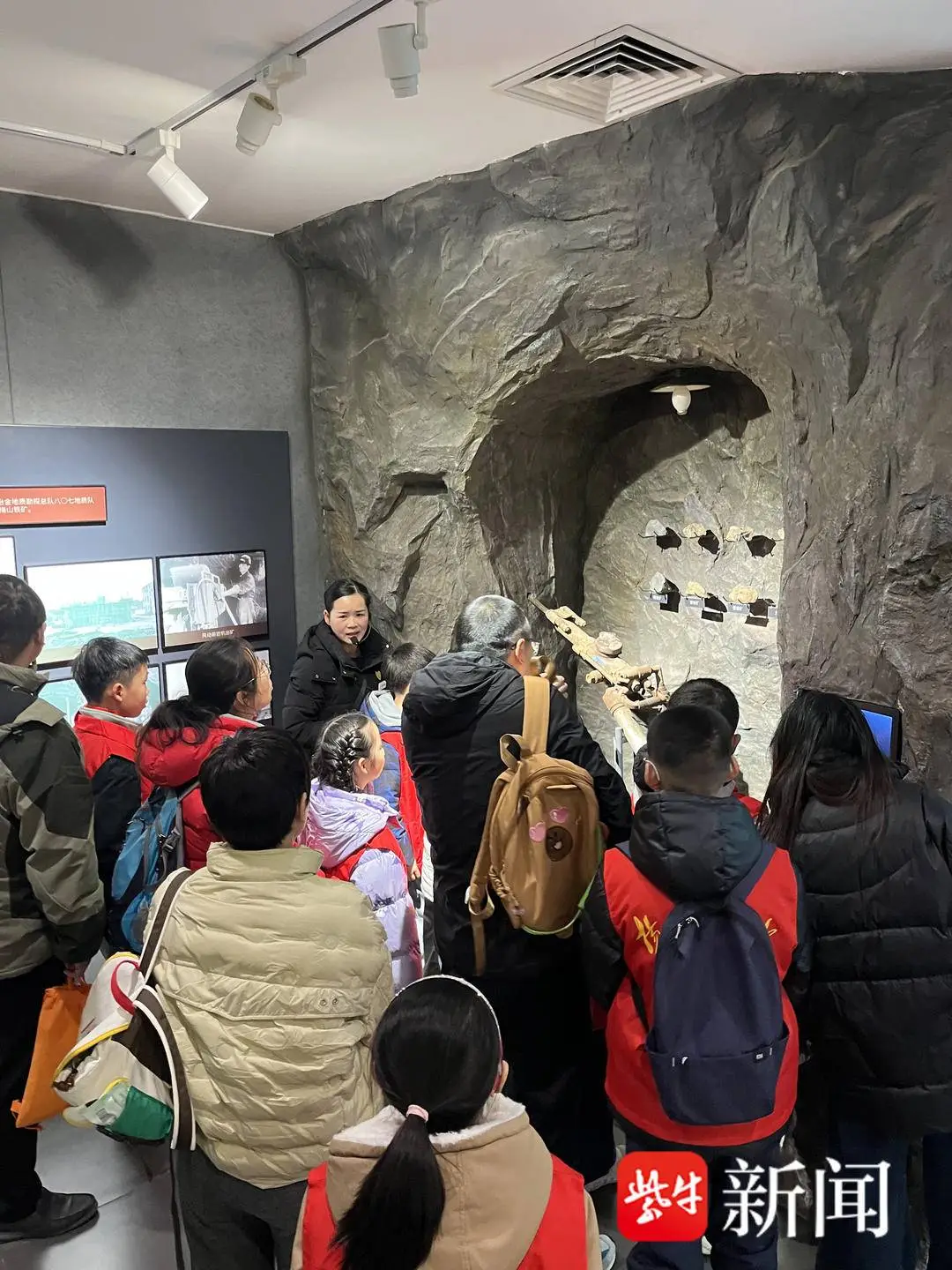 硬核鋼鐵遇上詩意旅游揚(yáng)子小記者采風(fēng)梅鋼工業(yè)文化旅游區(qū)