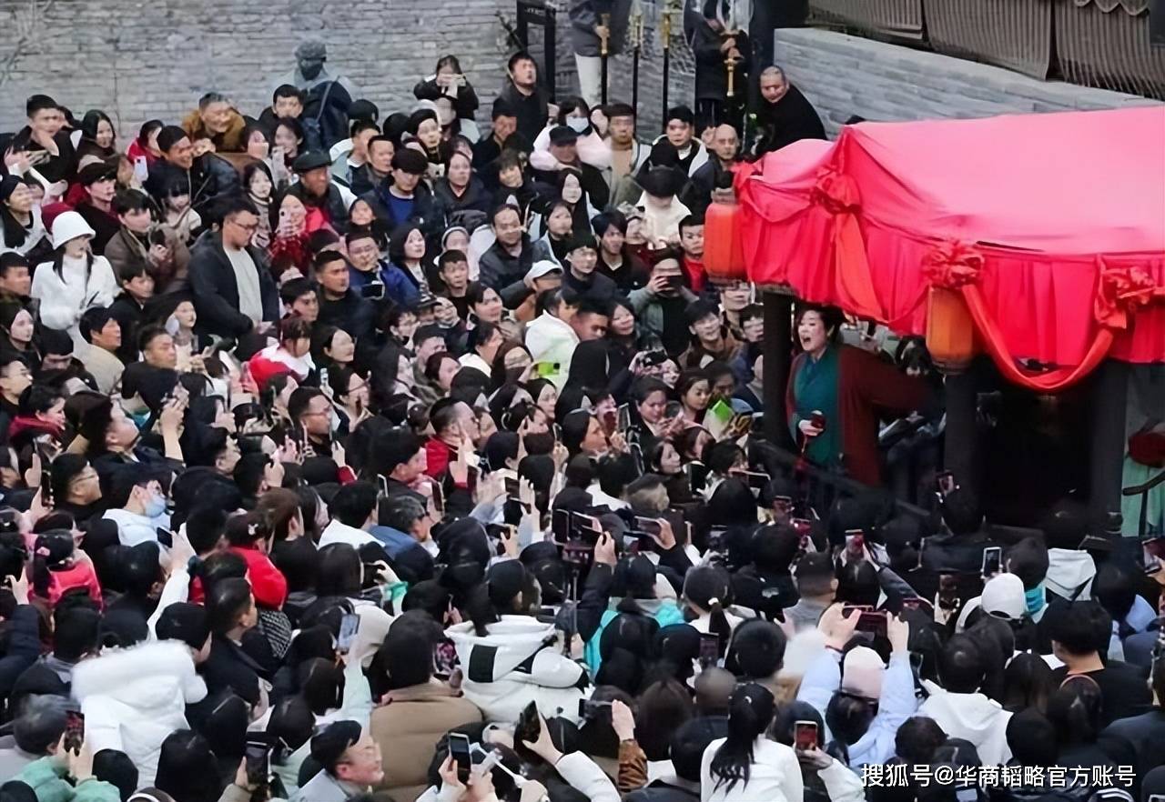 旅游界胖東來，被全國(guó)游客報(bào)復(fù)性消費(fèi)