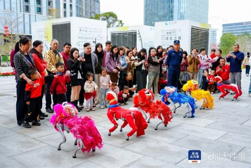 用科技烘托年味兒，春晚同款機(jī)器人空降灣區(qū)之眼