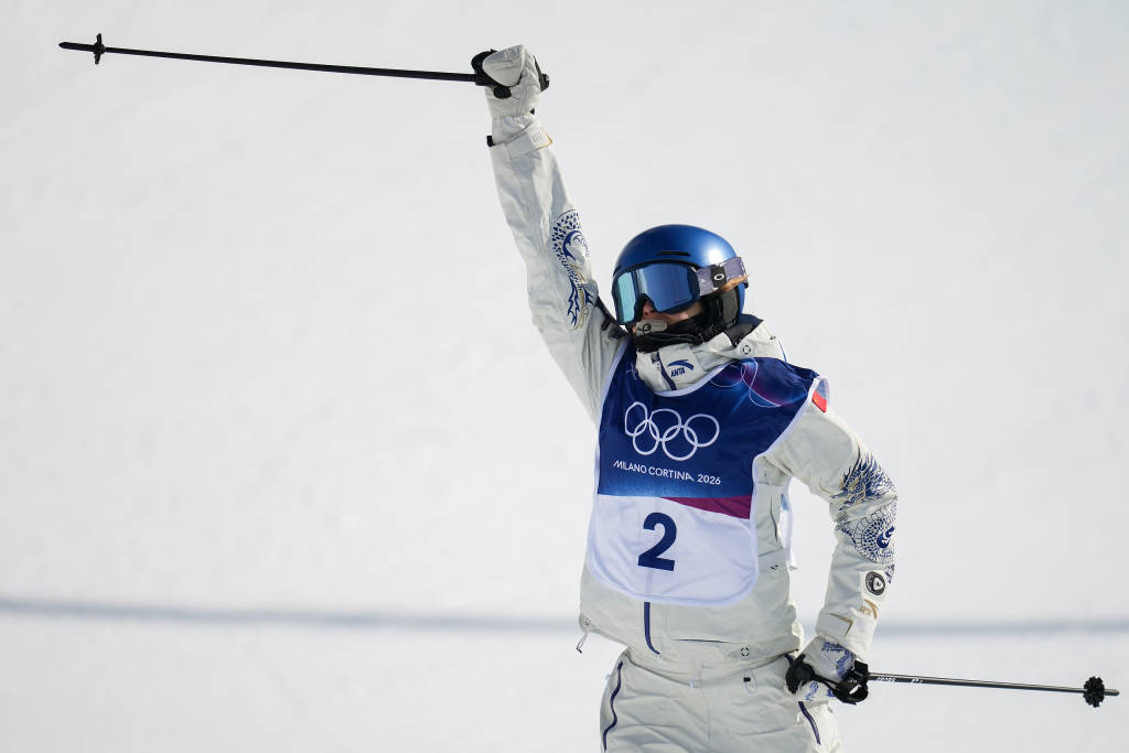 深一度｜谷愛凌，一朵綻放女性風(fēng)采的雪中玫瑰