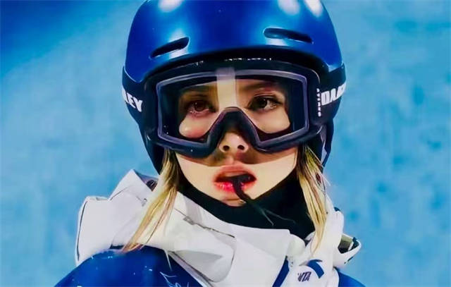 原創(chuàng)央視男主持惹爭(zhēng)議！采訪谷愛(ài)凌挨罵，網(wǎng)友批評(píng)他冷漠且不尊重女性