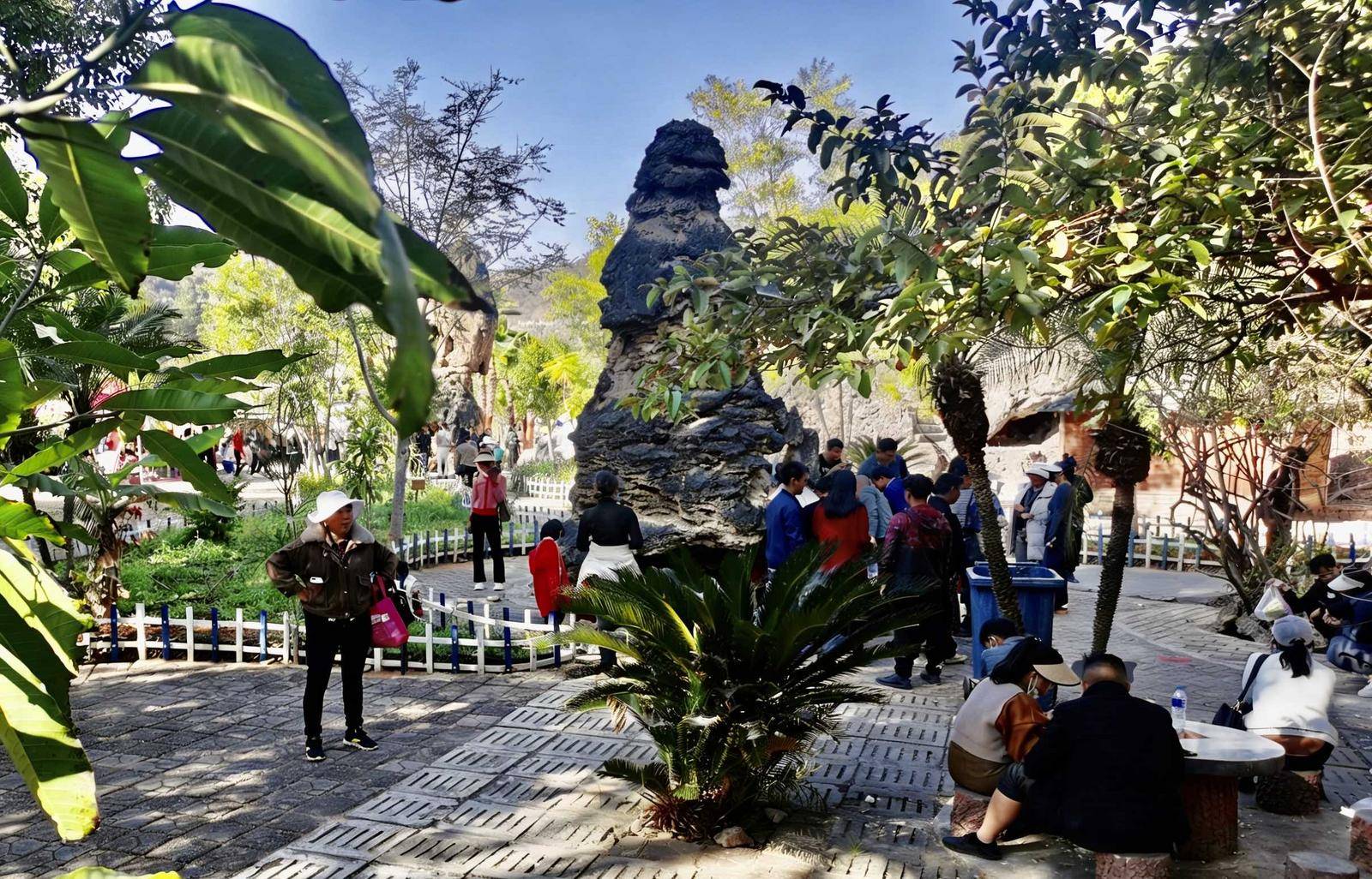 保山昌寧：馬年新春暖泉迎客，溫泉旅游熱力十足