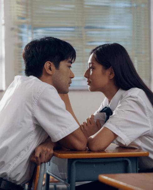 香港混血女星演夜總會(huì)公關(guān)小姐！被贊顏值天花板！中學(xué)時(shí)體重高達(dá)170斤