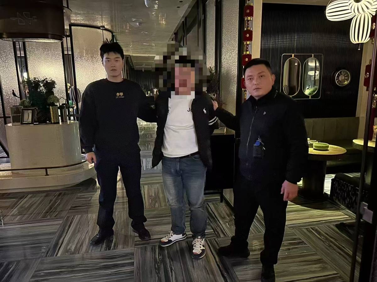 緊急救援、快速破案、周到服務(wù)！武漢民警守護(hù)春節(jié)歡樂祥和